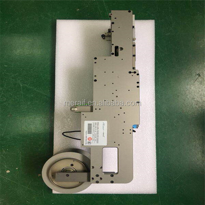 Alimentador de la etiqueta de SMT Yamaha, máquina de etiquetado automática del alimentador de la etiqueta engomada de SMT para la selección de Yamaha Juki y la máquina del lugar