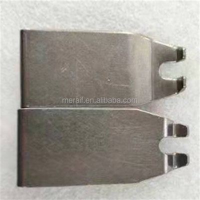 Tipo accesorios del finger L o de V del titanio de la onda que suelda del horno de la lata de la garra de la cadena de transporte de la garra del titanio